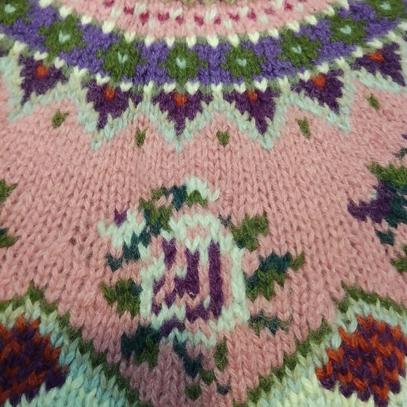 Handmade Wool Rosette Sweater - Picture 3 of 4